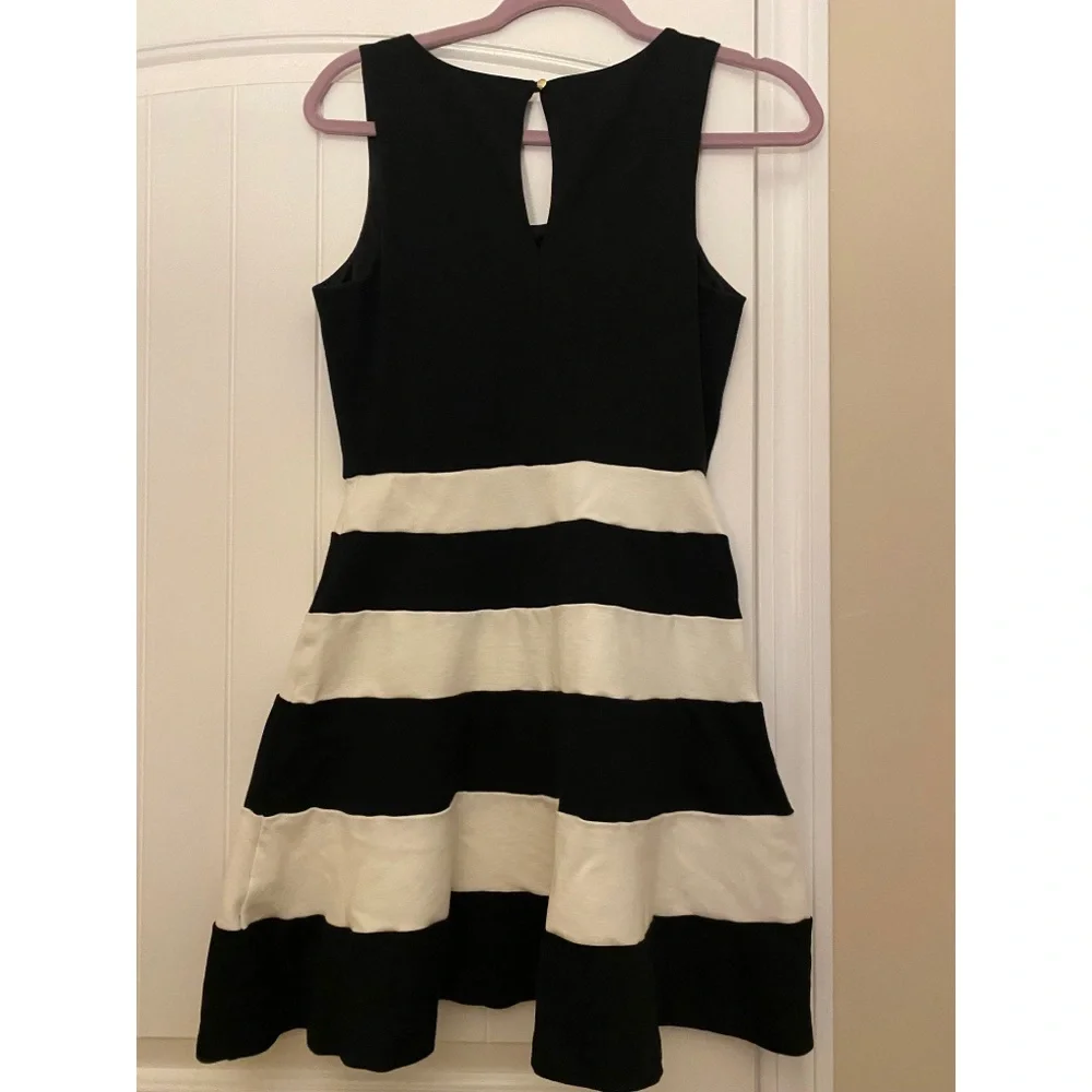 Express skater dress size small - Picture 2 of 4